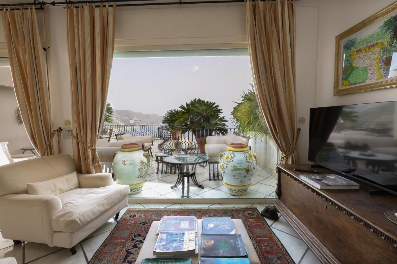 Bellavista House Apartment Taormina Bagian luar foto